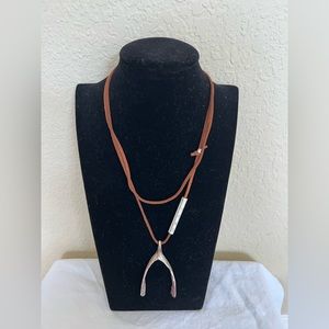 Large Wishbone Necklace 🧞‍♀️NWOT